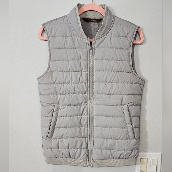 Zara Other - Zara Gray Quilted Vest Puffer Style